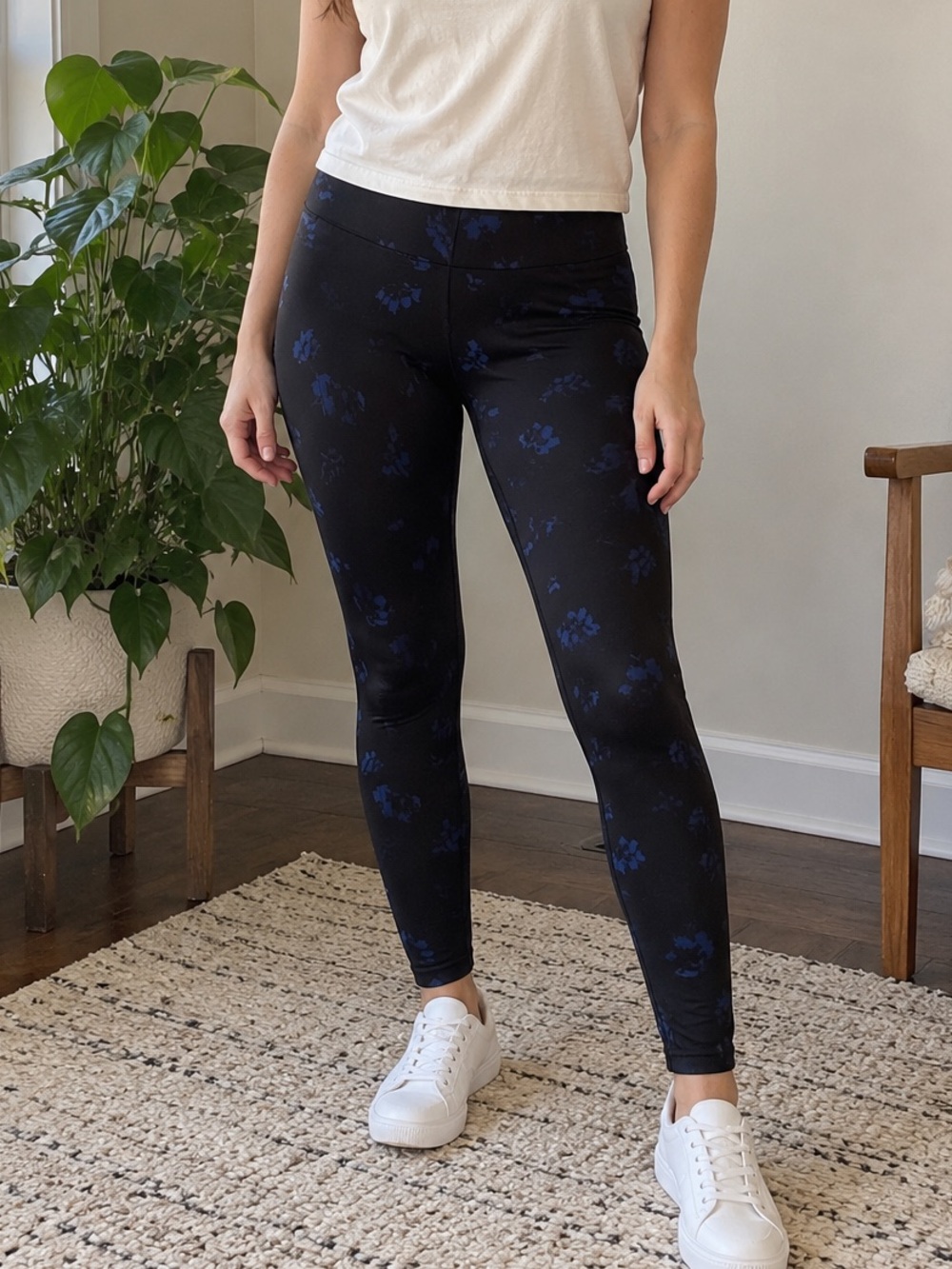 BONGO Black Leggings with Navy Blue Floral Accents